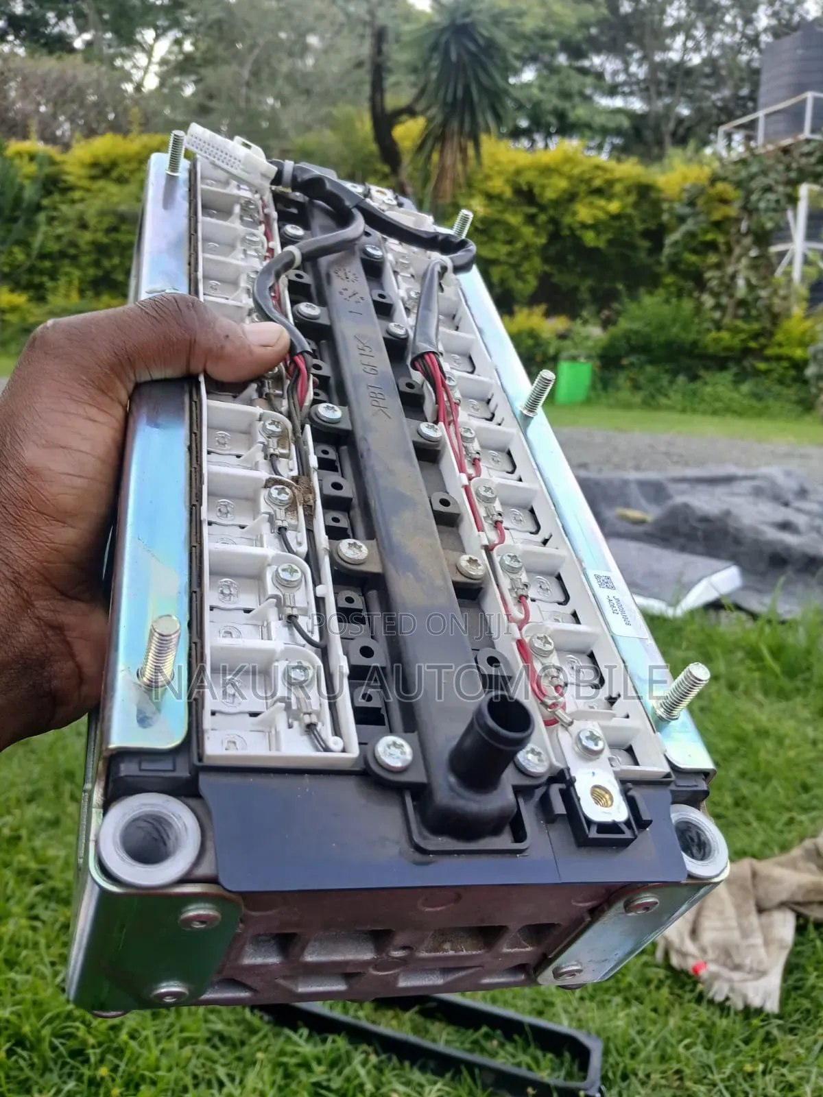Hybrid Cells Service and Replacement