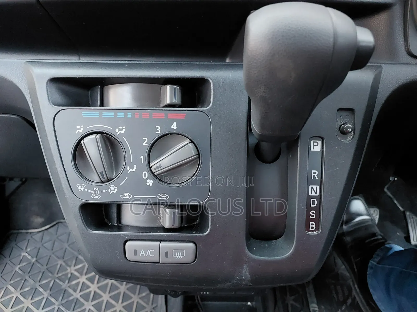 Daihatsu Mira 2020 Gray