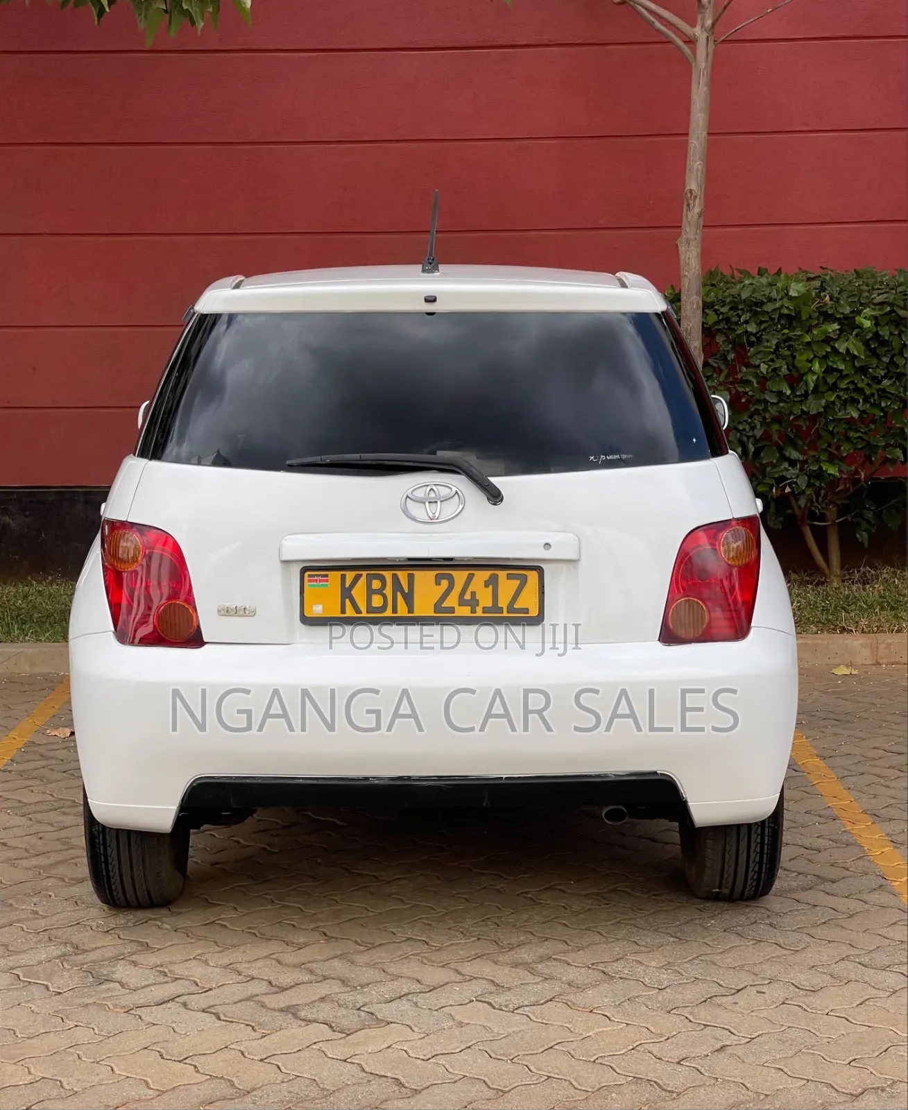 Toyota IST 2006 White