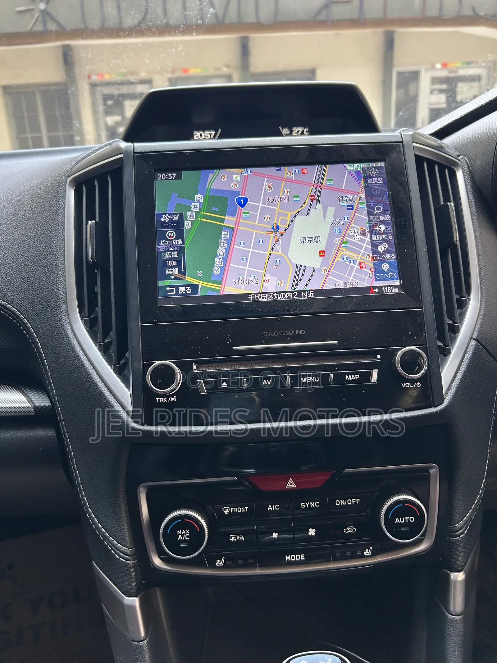 Subaru Forester Premium AWD 2019 White