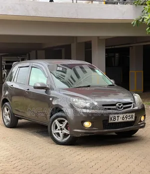 Mazda Demio 2006 Brown