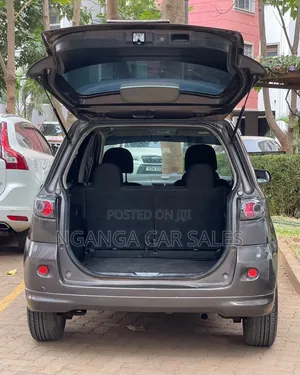 Mazda Demio 2006 Brown