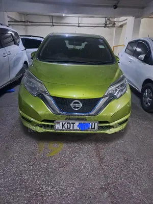 Nissan Note 1.2 Hybrid 2018 Green