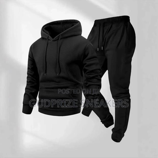 Tracksuit 1 - thumbnail 2