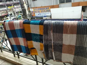 Luxury Soft Fleece Blanket – Warm Bedding