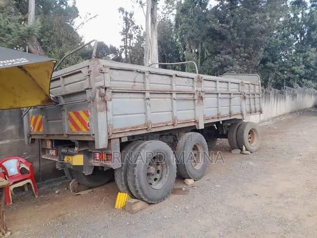 Trailer
Dump Trailer Tandem Axle