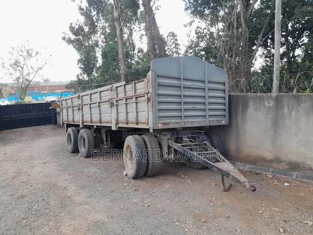 Trailer
Dump Trailer Tandem Axle - thumbnail 4