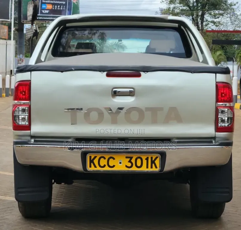 Toyota Hilux 3.0 D-4D Double Cab 2008 Silver