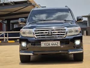 Toyota Land Cruiser 2012 Black