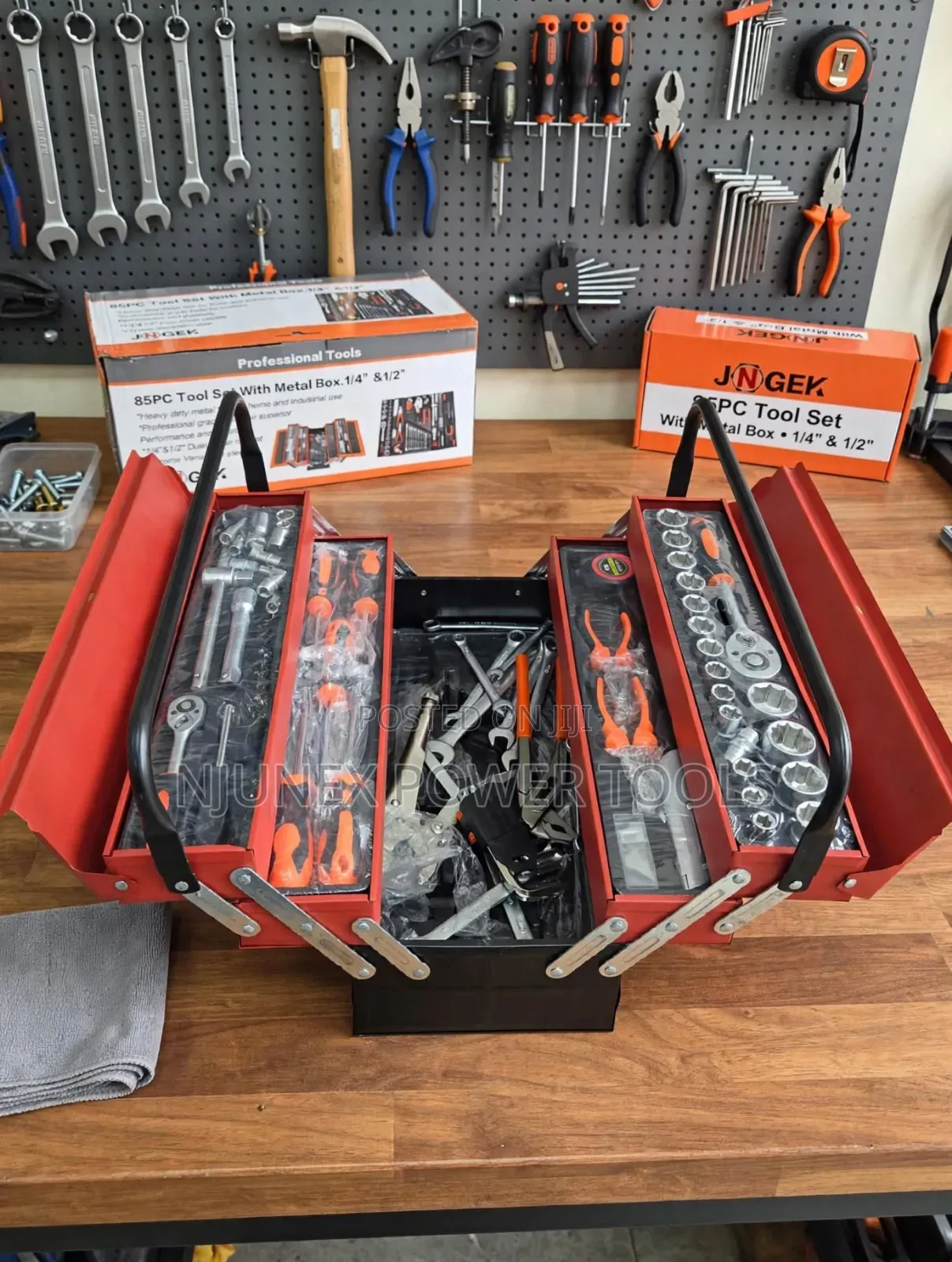 85-Piece Professional Tool Set With Metal Cantilever Box