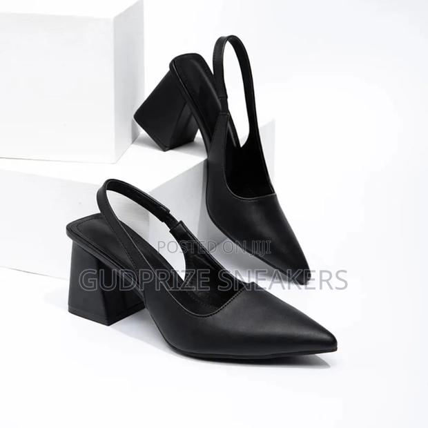 Back Slit Heels - thumbnail 2