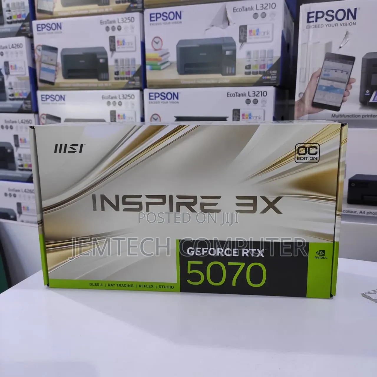 Msi Geforce RTX 5070 Inspire 3x 12gb Gddr7