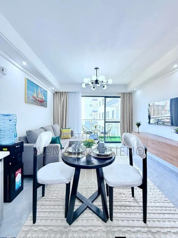 Modern 1-Bedroom Apartment in Westlands – Opposite GTC - thumbnail 2