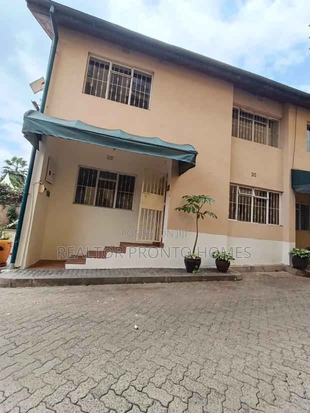 Commercial 4 Bedroom Town House for Rent in Kilimani