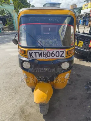 Bajaj RE 2023 Yellow