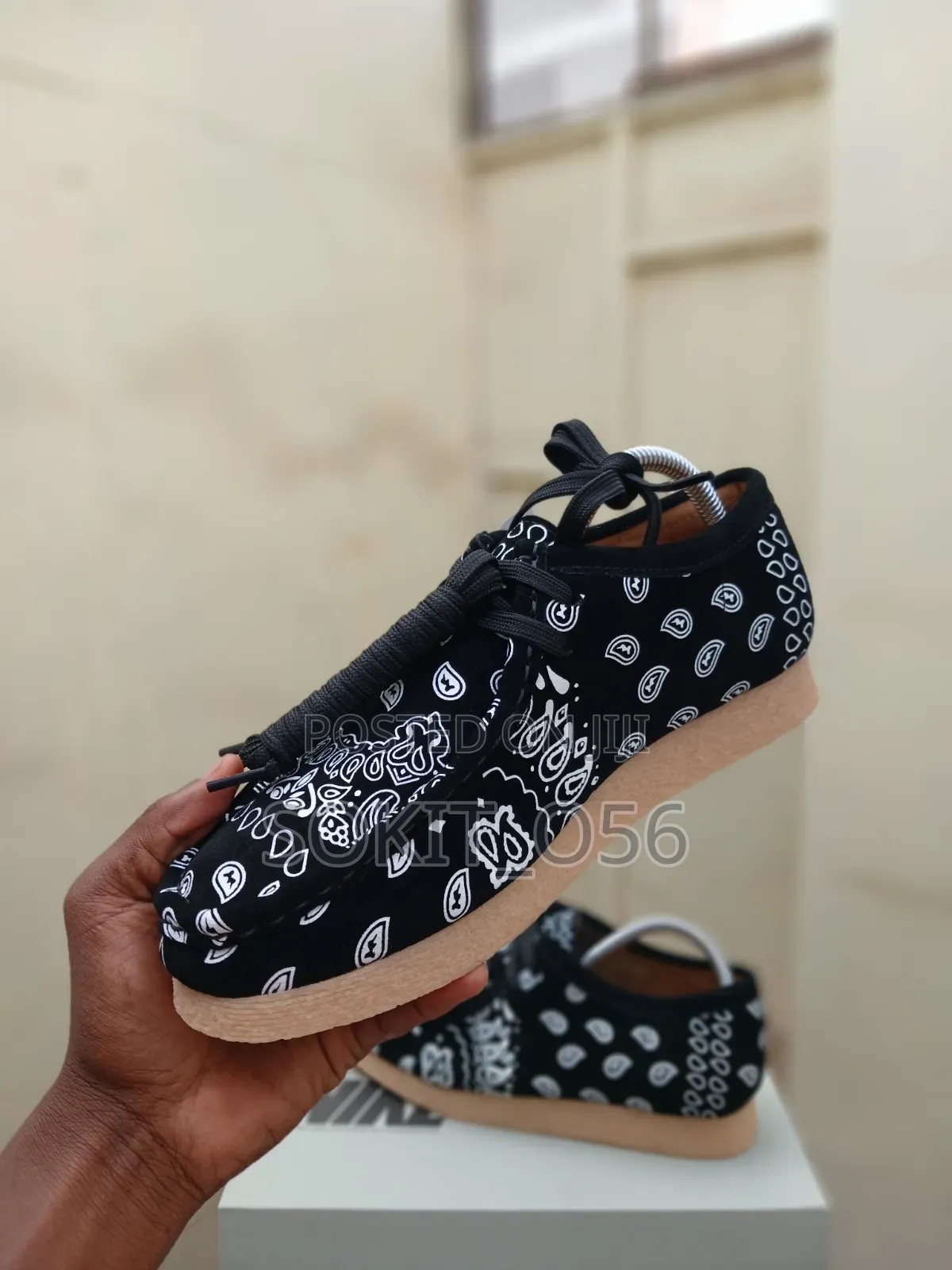 Clarks Originals "Custom".