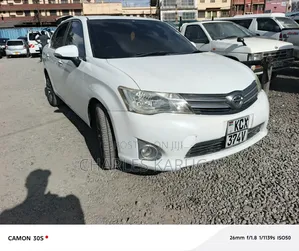 Toyota Axio 2013 White