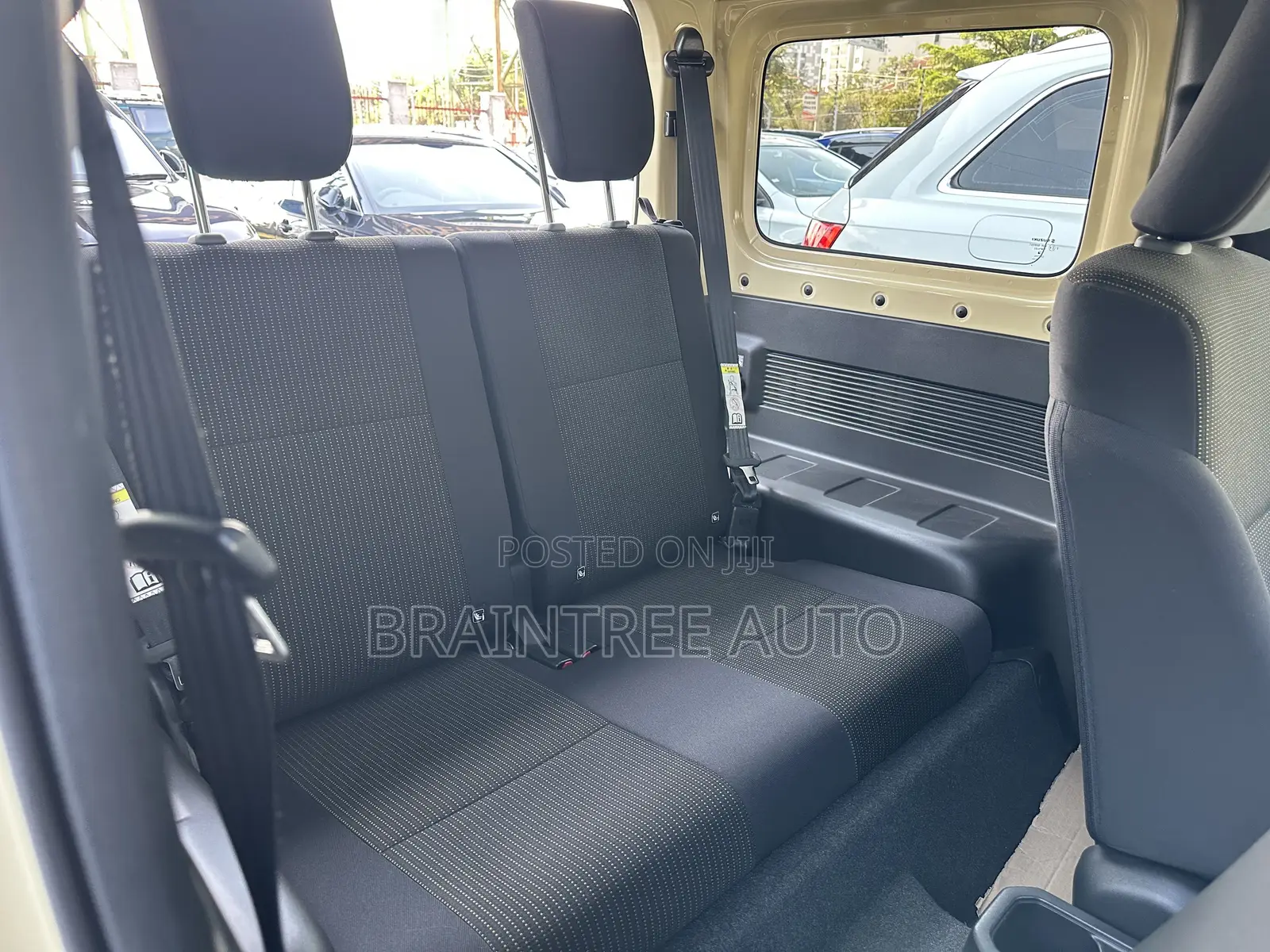 Suzuki Jimny 2019 Beige