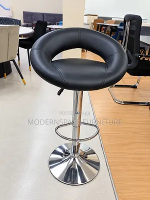 Adjustable Bar Stool/High Chair