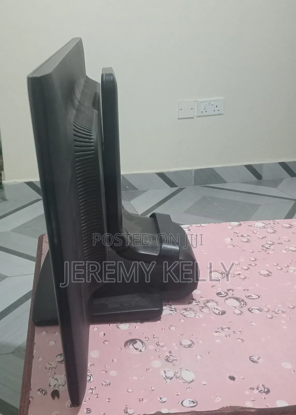 HP Monitor