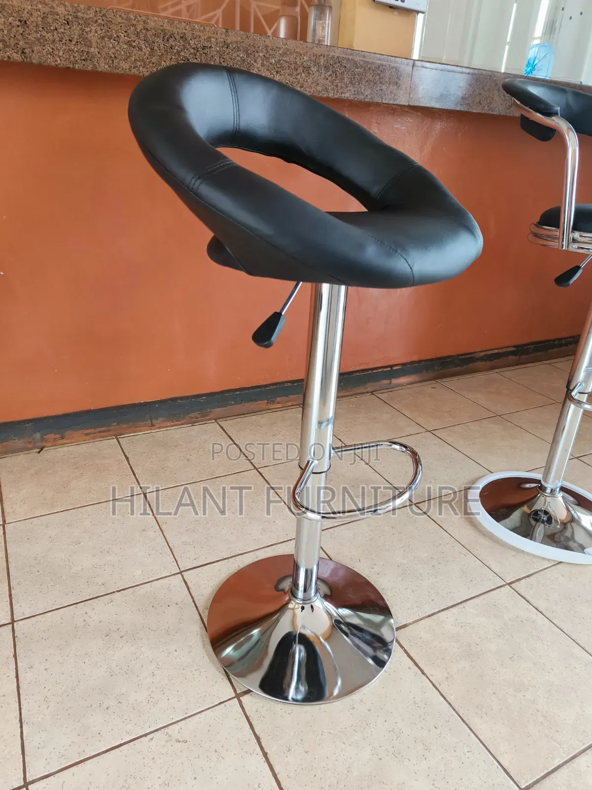 Swivel Adjustable Height Counter Stool
