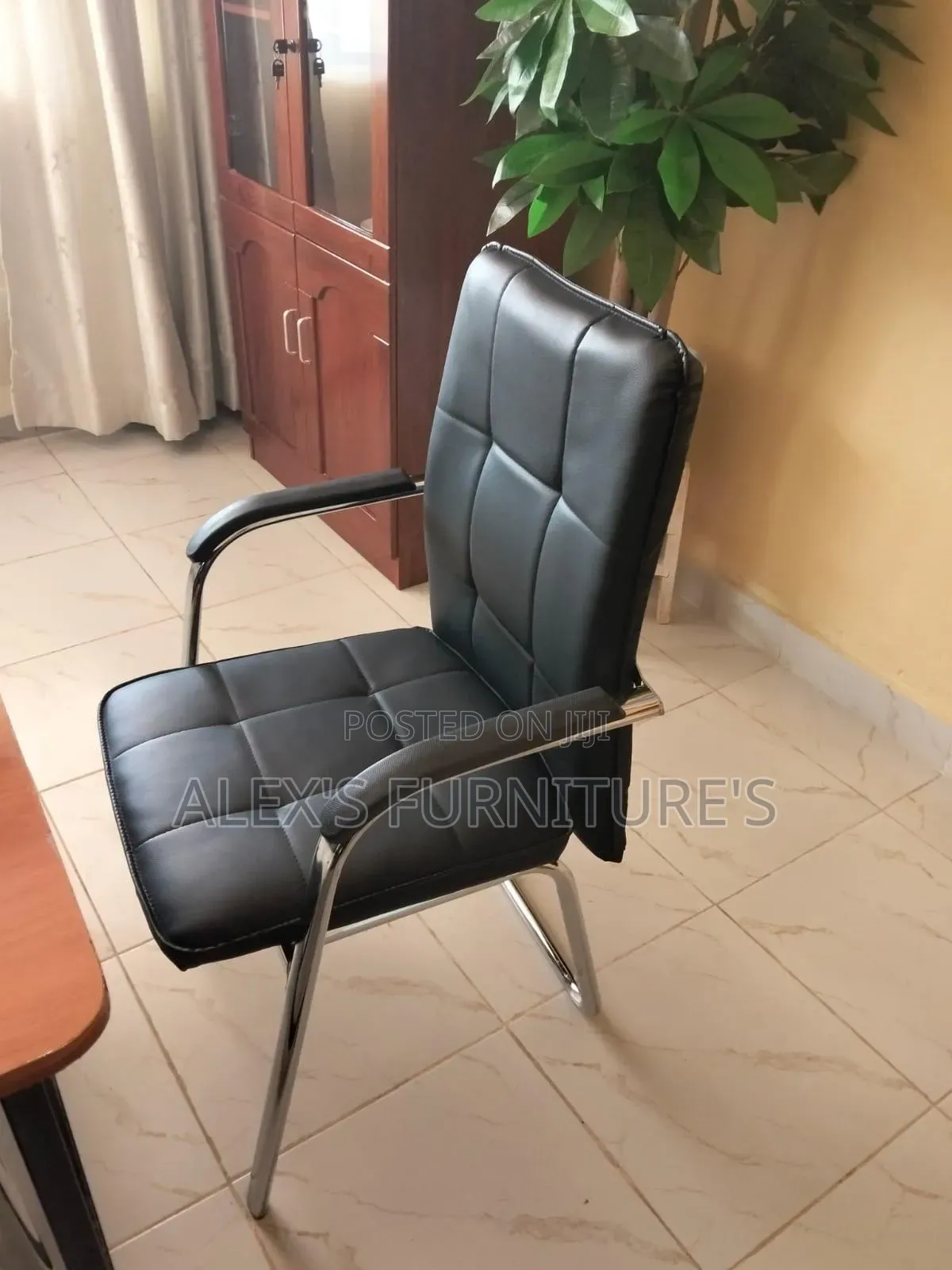 Leather Office Chairs for Reception Desk
