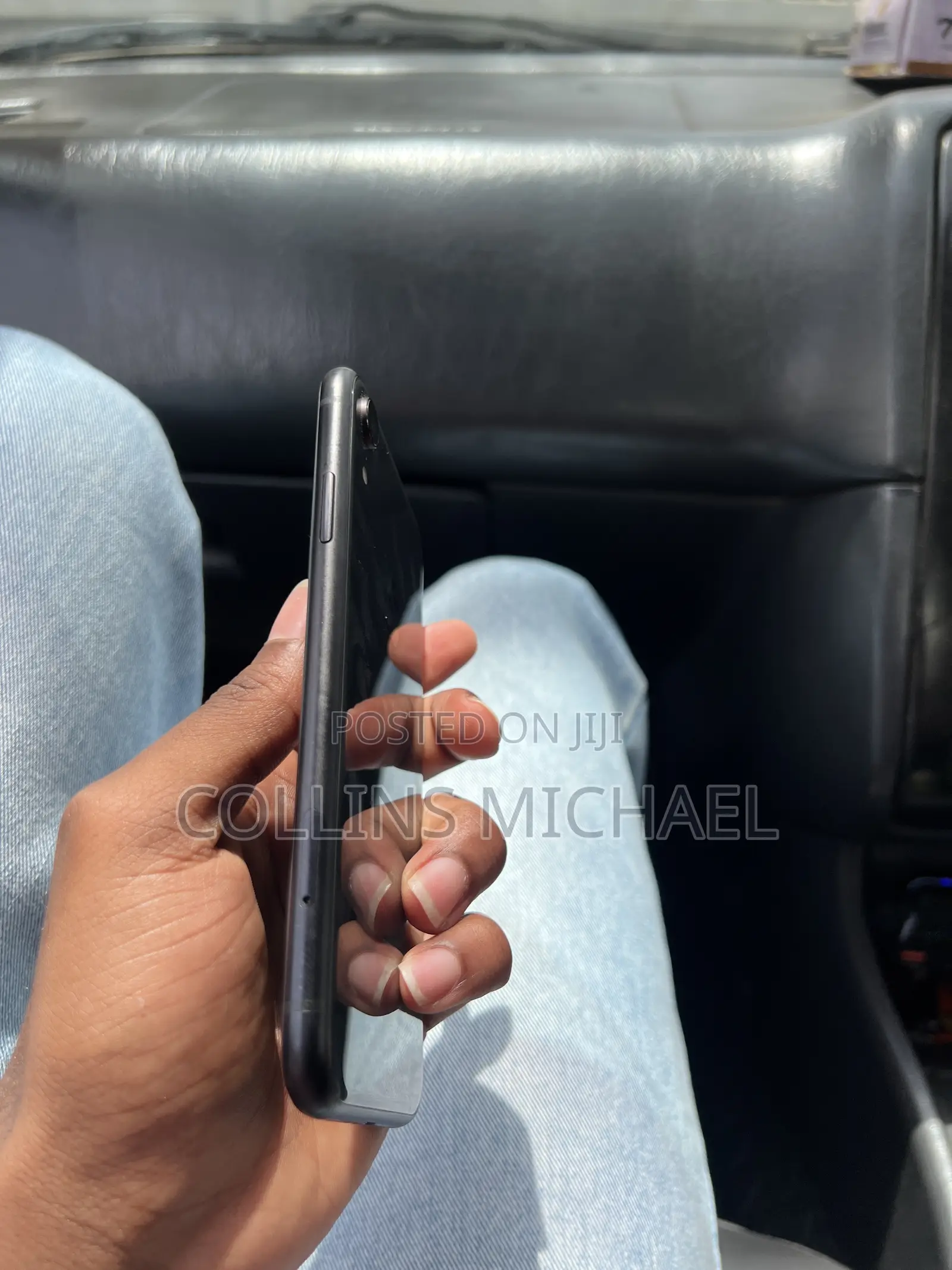 Apple iPhone XR 64 GB Black