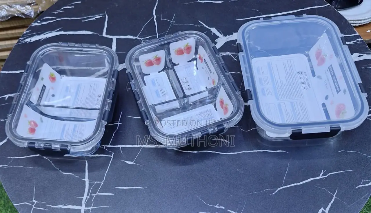 1040 Ml High Borosilicate Glass Containers With Airtight 4-Lock Lids.