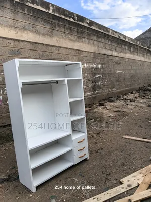 4 Feet by 6 Feet Height All White Cloth Rack