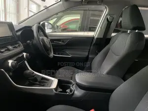 Toyota RAV4 Limited AWD 2020 White