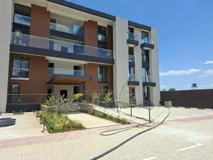 3bdrm Duplex in Hotel 67 Area for sale