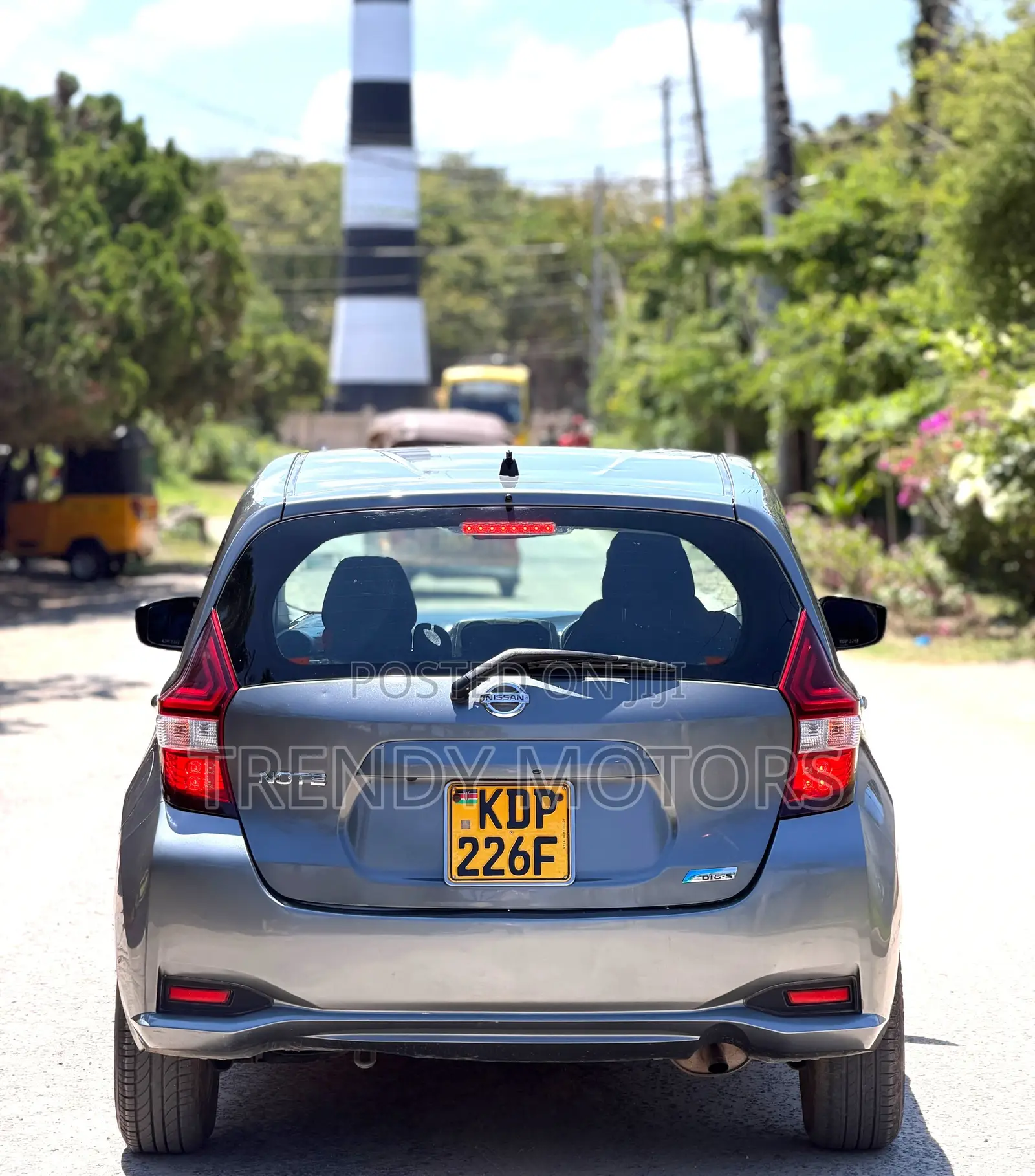 Nissan Note 2017 Gray