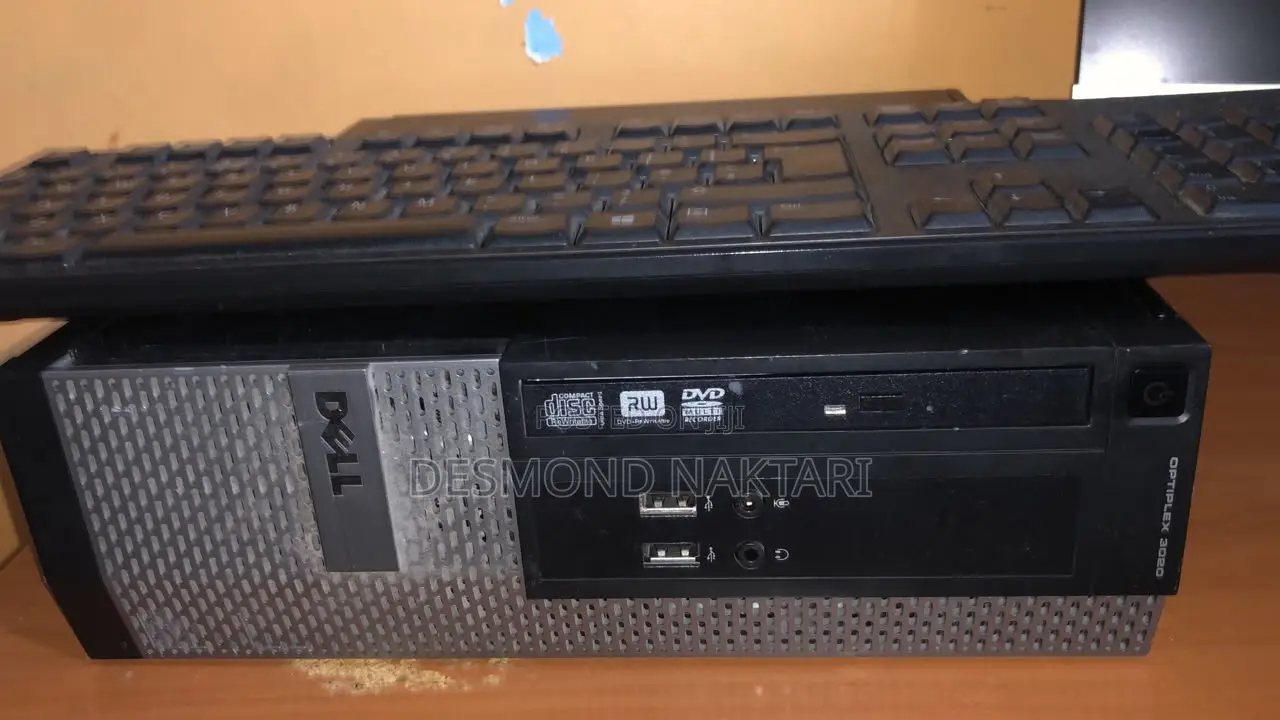 Desktop Computer Dell OptiPlex 3020 4GB Intel Core i5 HDD 500GB