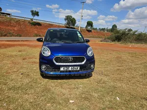 Toyota Passo 2017 Blue