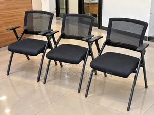 Black Foldable Mesh Waiting Chair With Armrests