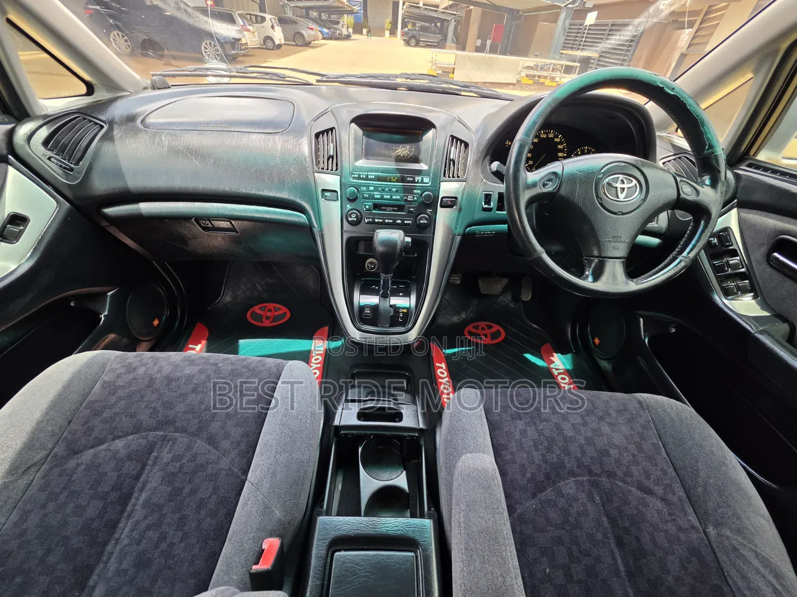 Toyota Harrier 2002 Silver