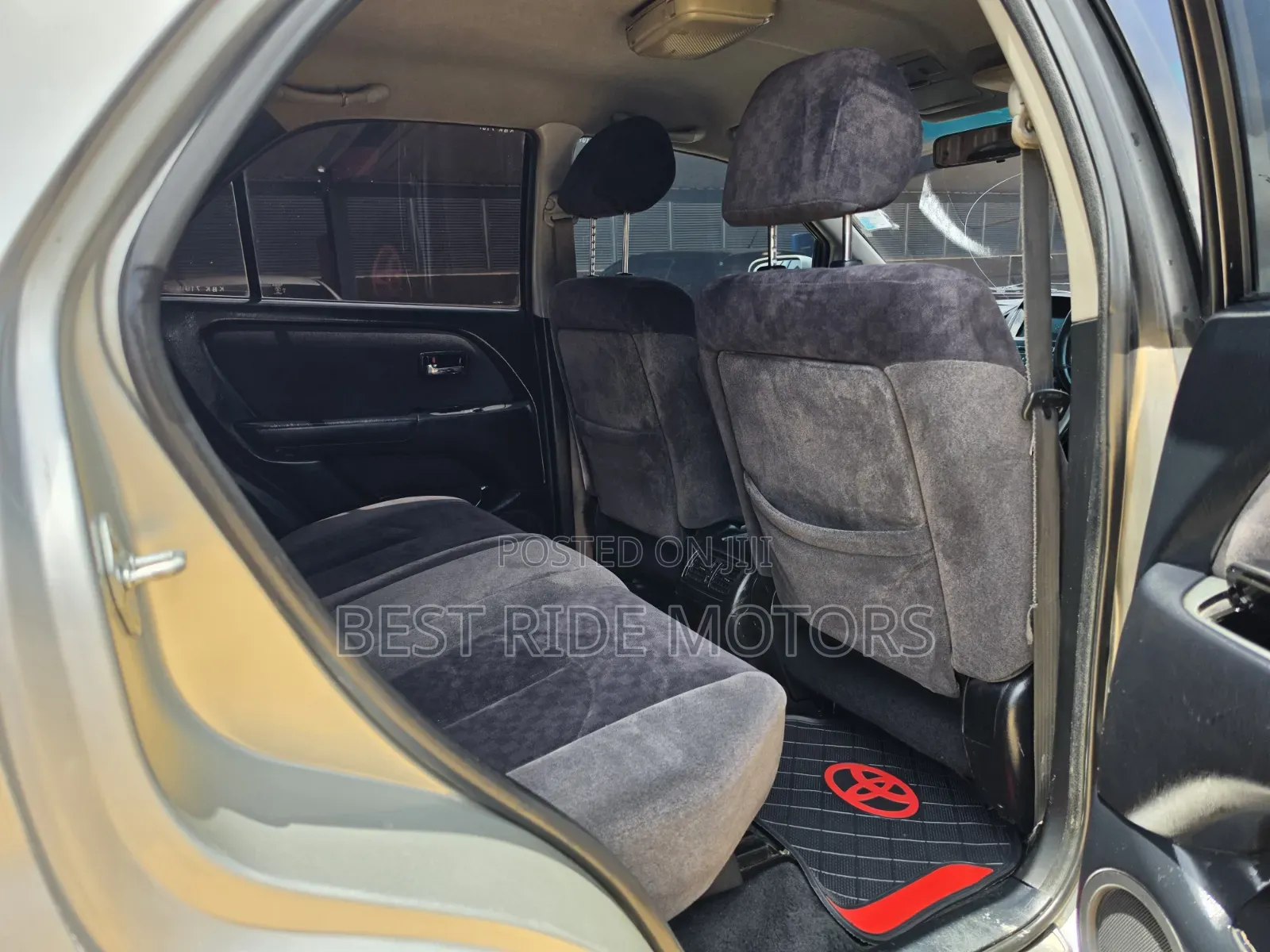 Toyota Harrier 2002 Silver