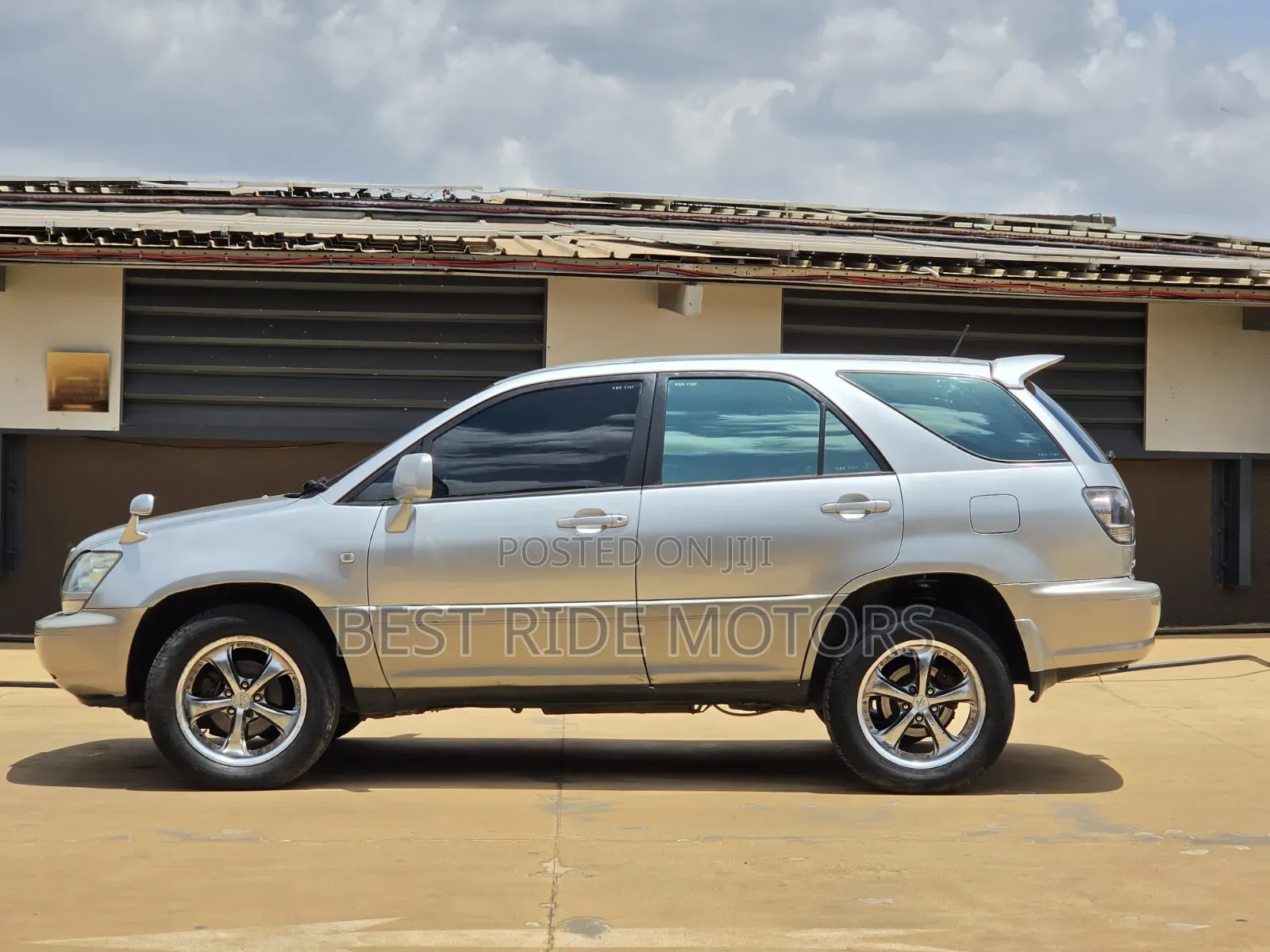 Toyota Harrier 2002 Silver