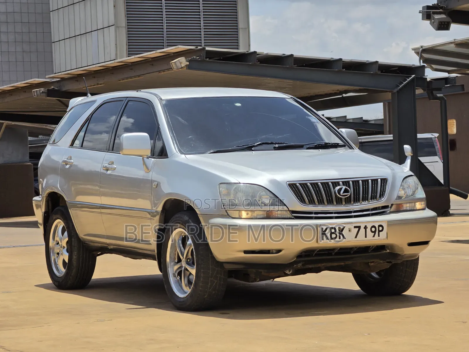Toyota Harrier 2002 Silver