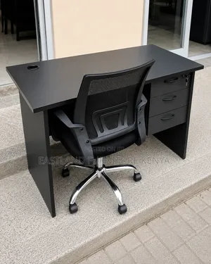 Modern Black Marble-Top Dining Set With 2 White Scandinavian Chairs