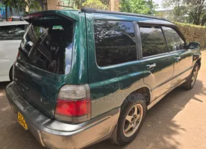 Subaru Forester SF 2.0 1999 Green