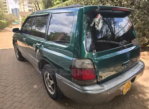 Subaru Forester SF 2.0 1999 Green