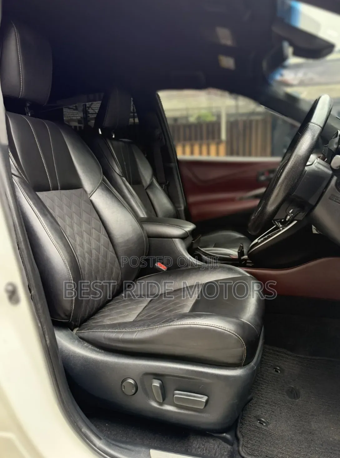 Toyota Harrier 2.0 2018 Pearl