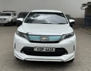 Toyota Harrier 2.0 2018 Pearl