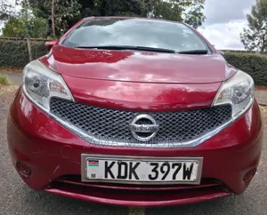 Nissan Note 2015 Burgundy