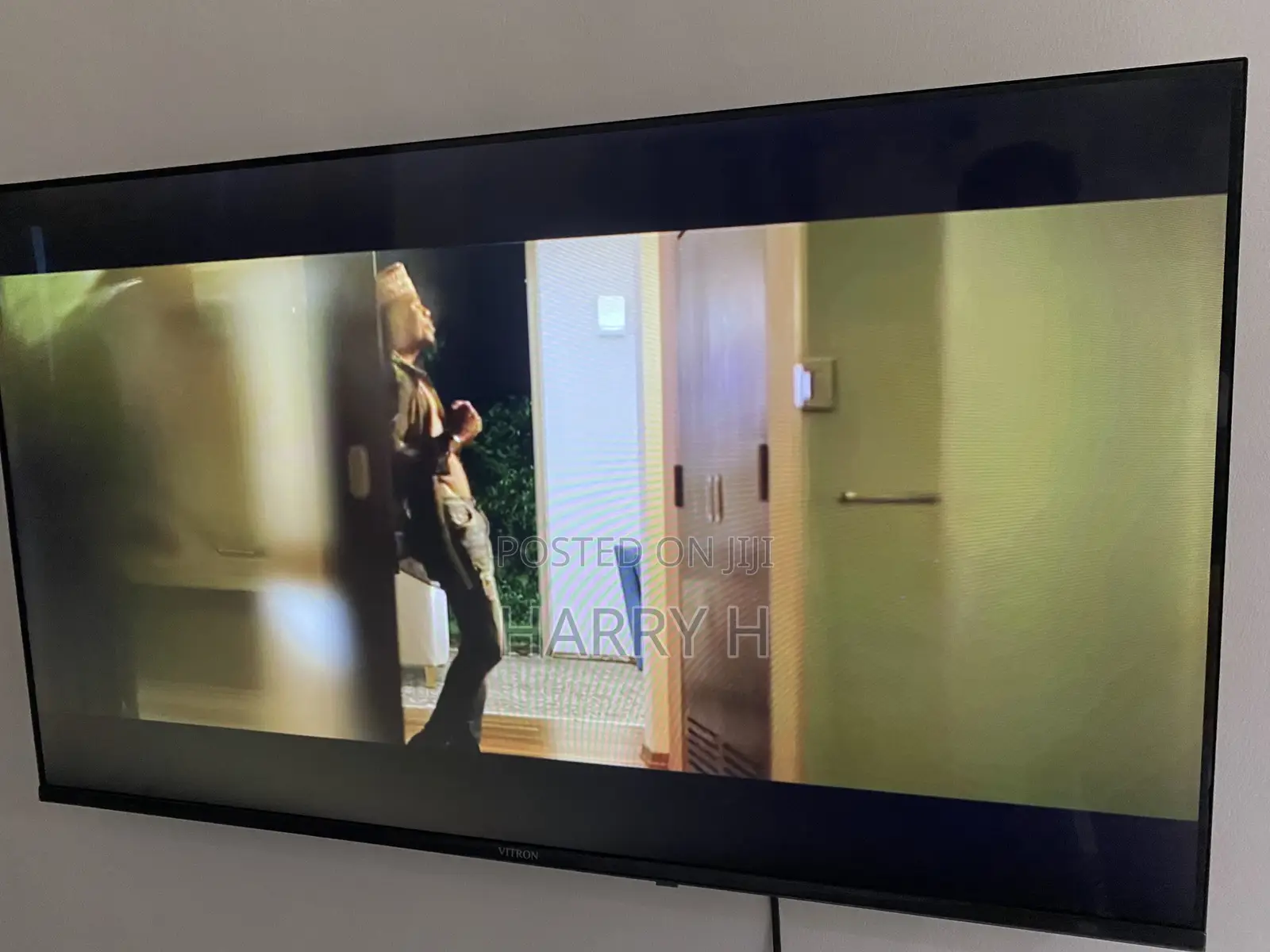 Vitron 43” Flat Screen TV
