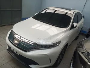 Toyota Harrier 2017 White