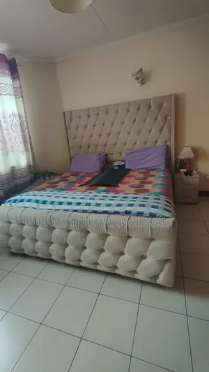 6×6 King-Size Bed for Sale – Great Deal!