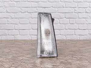 Depo Front Lamp / Light Nissan Sunny B11