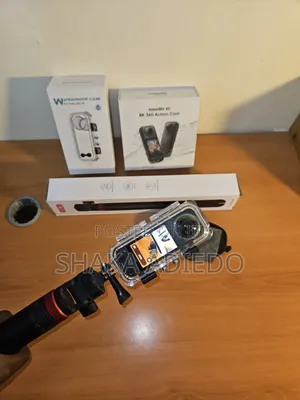 Insta360 X5 Bundle